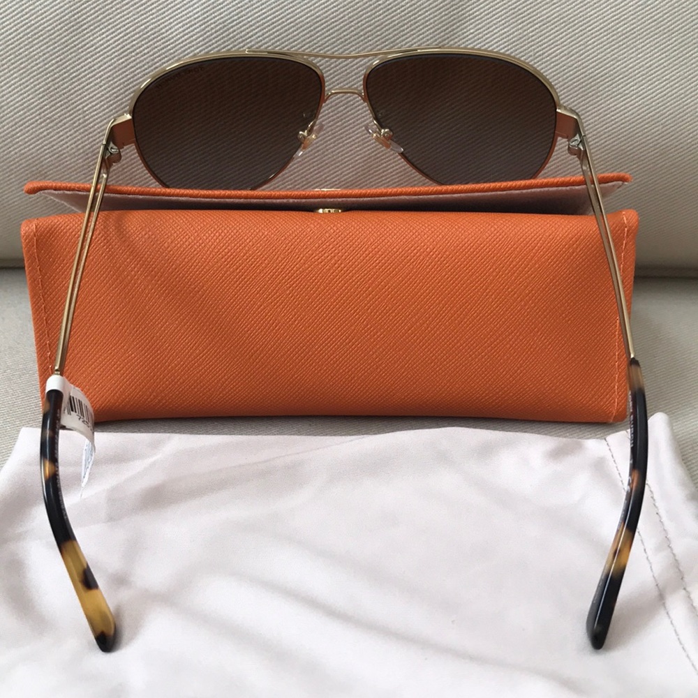 Tory Burch 55mm Polarized Aviator Sunglasses - Picture 7 of 8